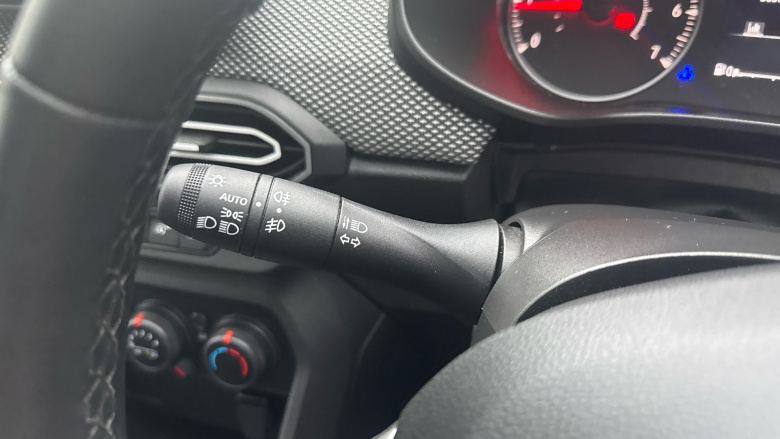 Dacia Sandero 1.0 Tce Expression 5dr Bi Fuel Hatchback